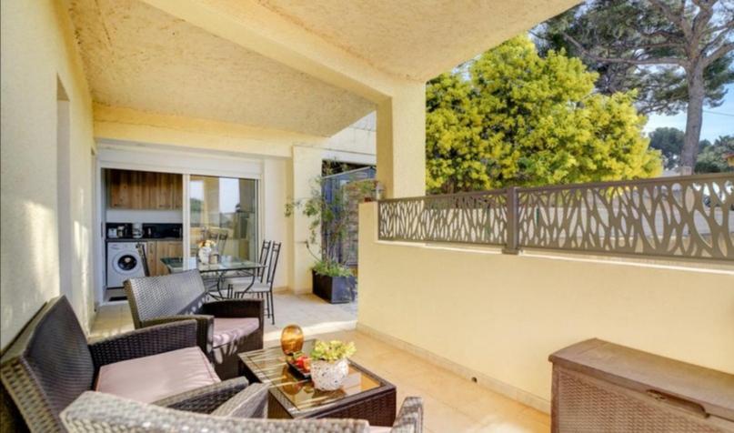 Villa Superbe Vue Mer Sur La Baie De Bandol , 200 M Des Plages Sanary-sur-Mer Dış mekan fotoğraf